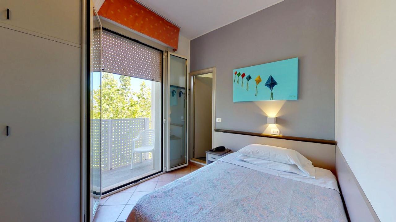 Hotel Excelsior تّشيرفييا المظهر الخارجي الصورة