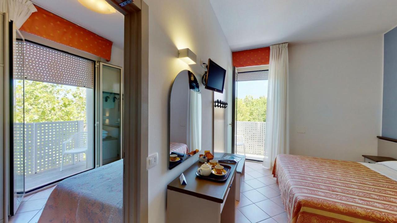 Hotel Excelsior تّشيرفييا المظهر الخارجي الصورة